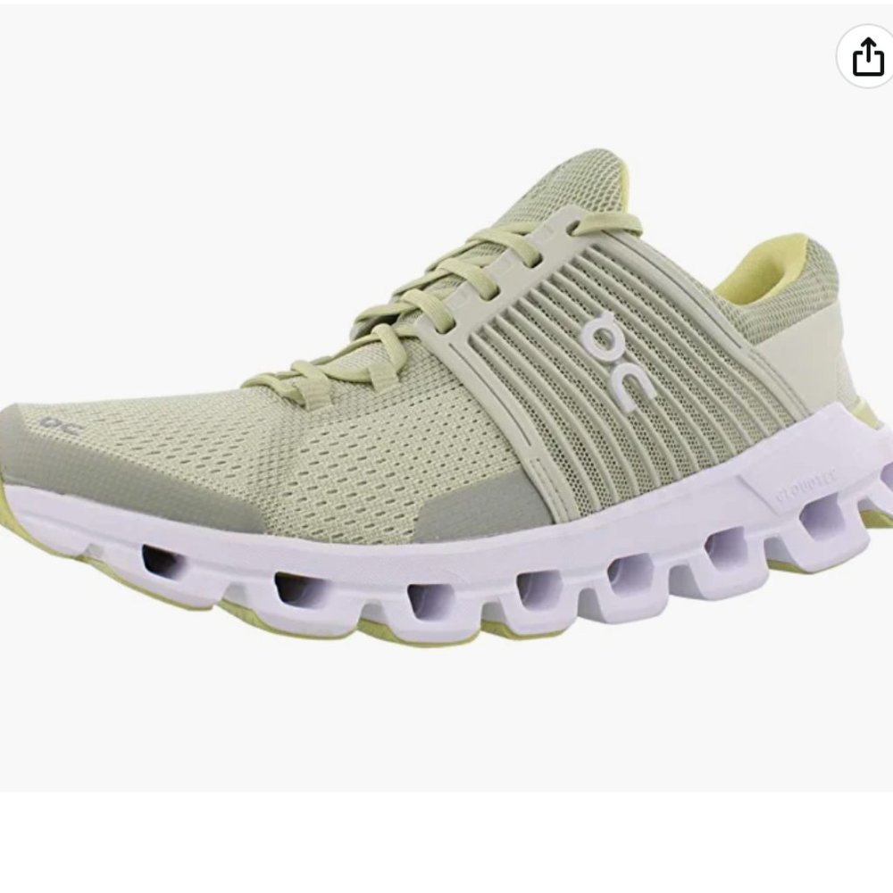 NWOT ON Women's Cloudswift Sneakers in Hay Green Size 5